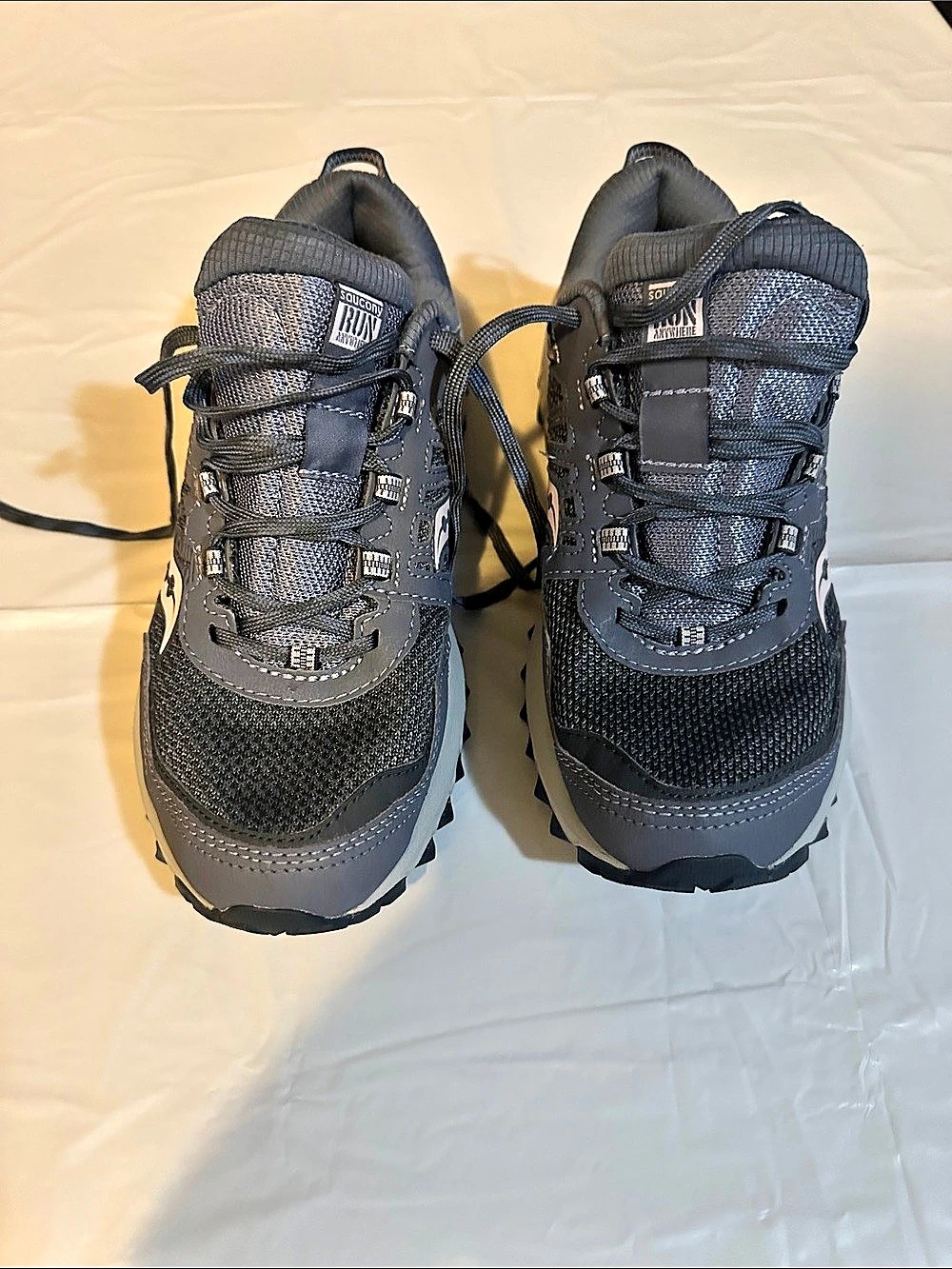 Saucony Excursion TR16 Women's Black & Gray US 7 Like New